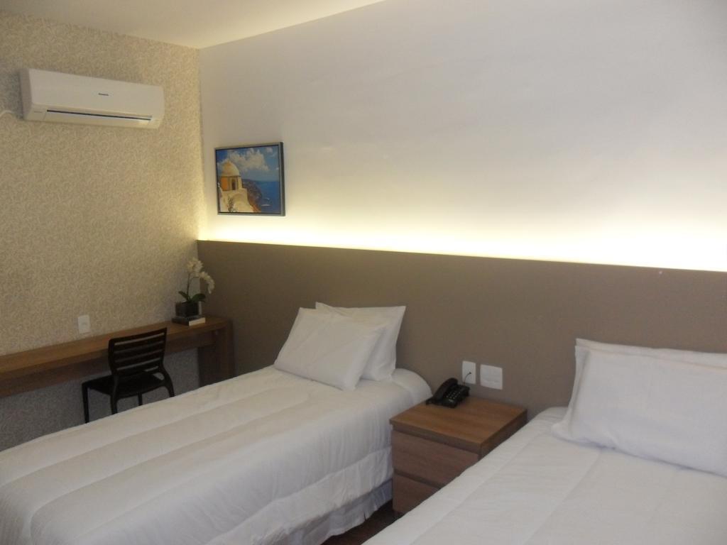 וספאסיאנו Lord Hotel Aeroporto Confins מראה חיצוני תמונה