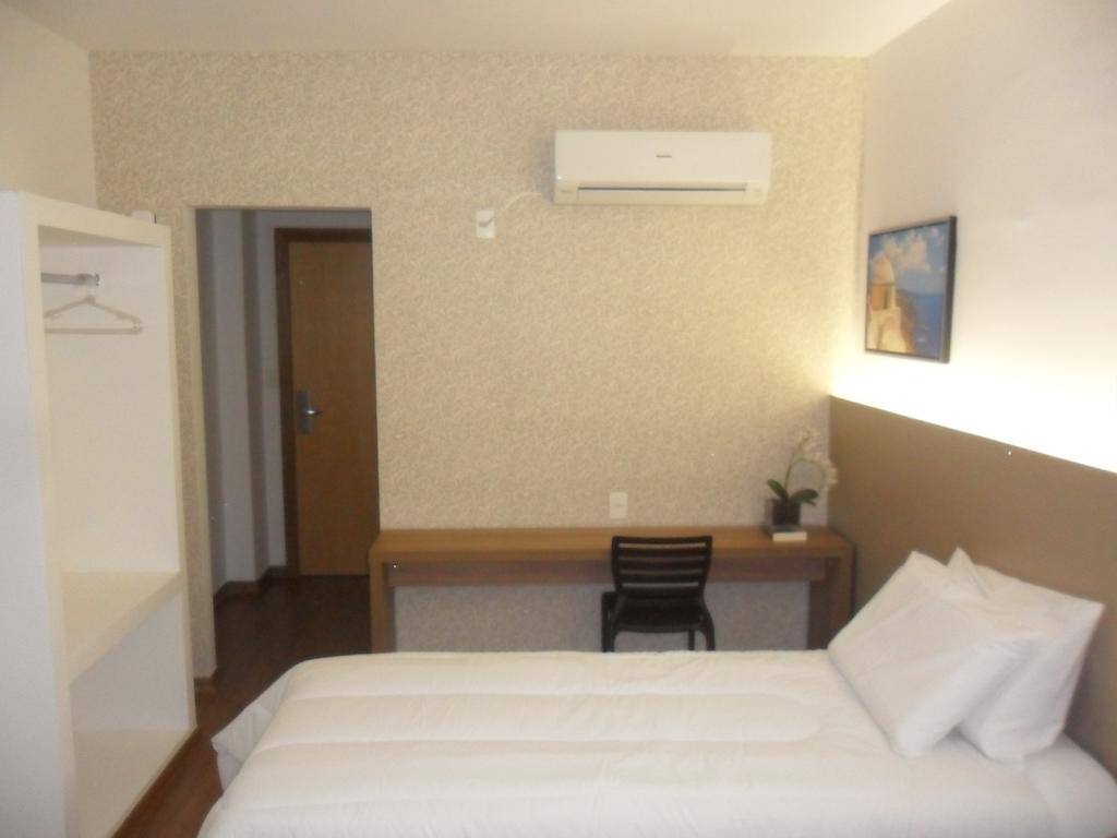 וספאסיאנו Lord Hotel Aeroporto Confins חדר תמונה
