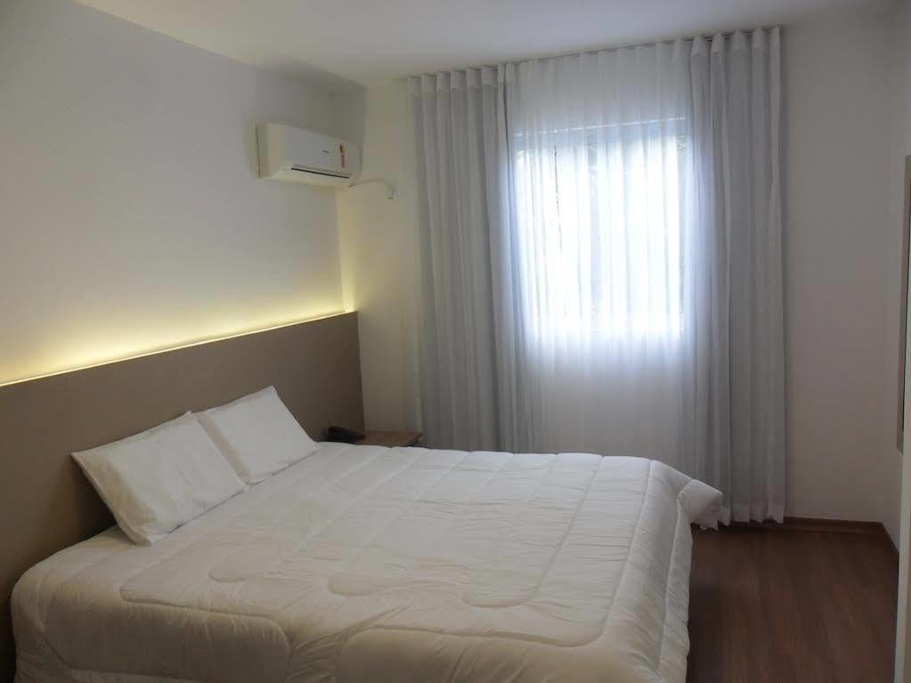 וספאסיאנו Lord Hotel Aeroporto Confins מראה חיצוני תמונה