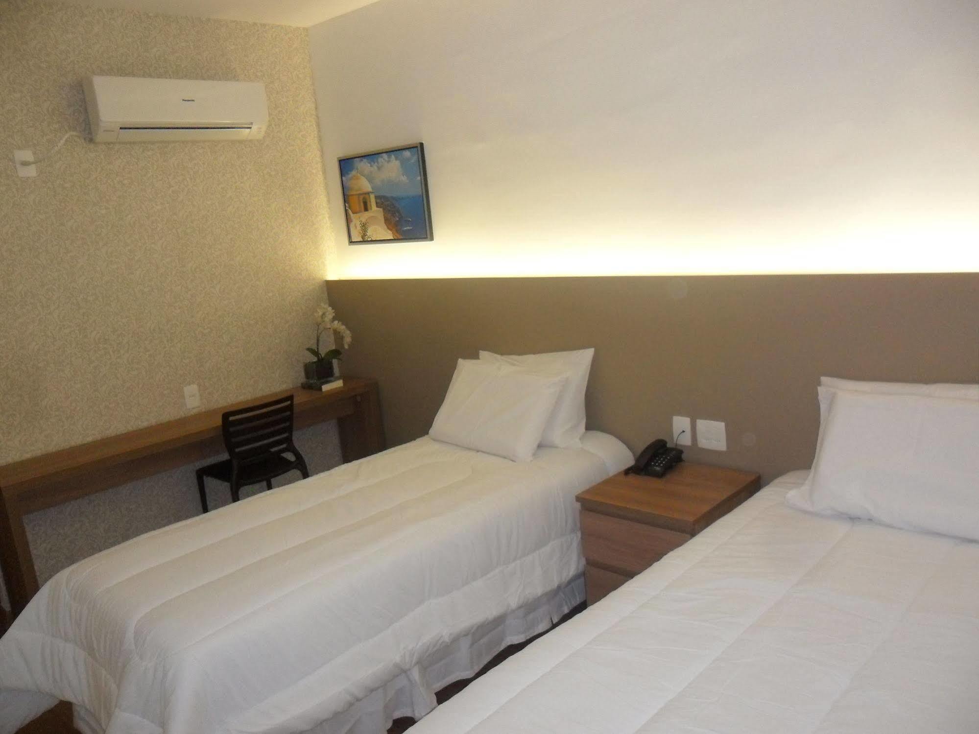 וספאסיאנו Lord Hotel Aeroporto Confins מראה חיצוני תמונה