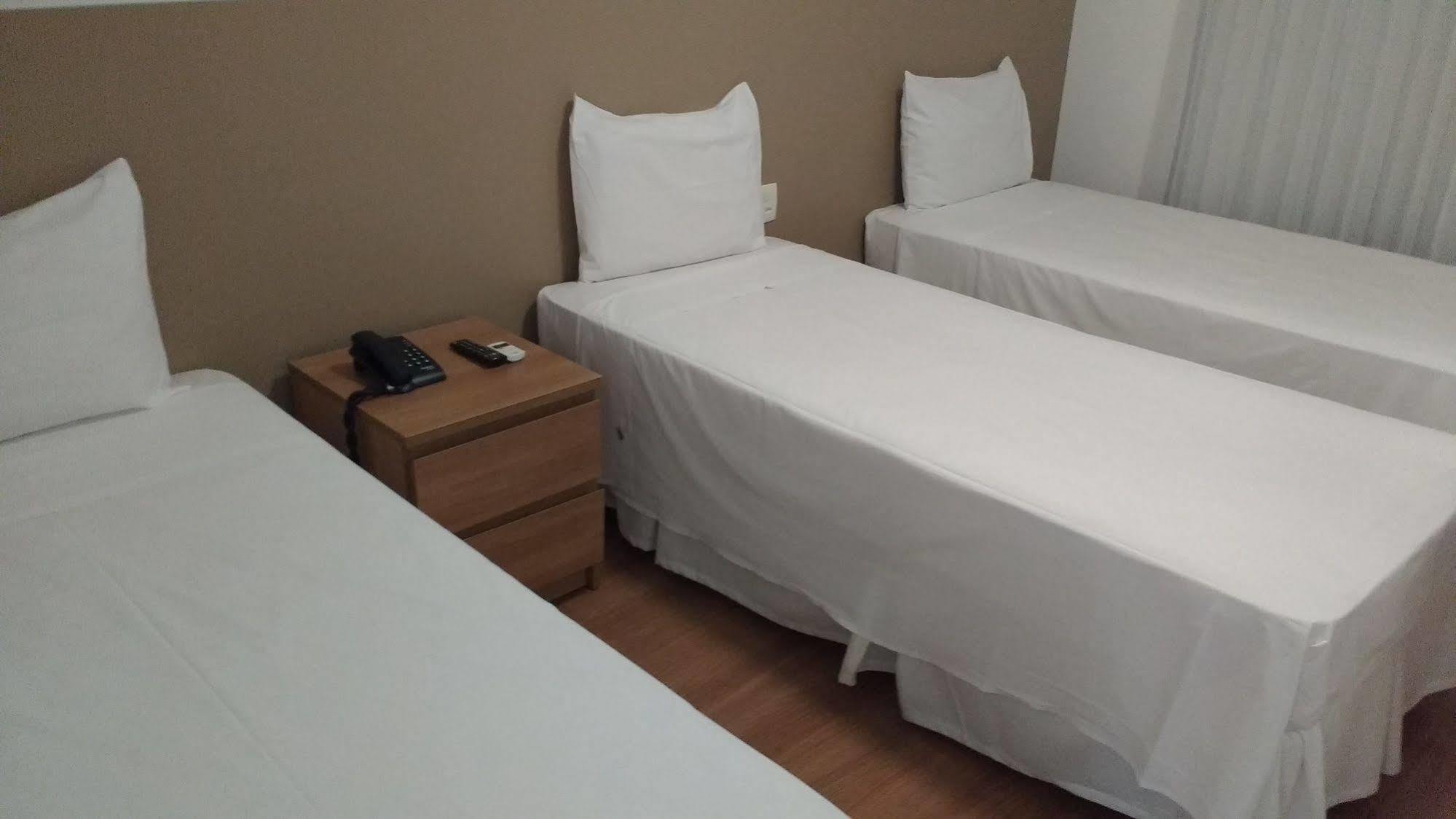 וספאסיאנו Lord Hotel Aeroporto Confins מראה חיצוני תמונה